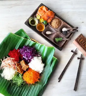 Nona Bali Restaurant Food Photo 1