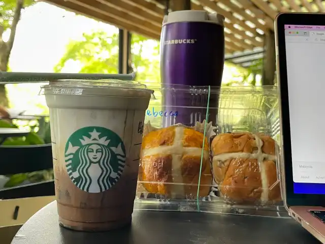 Starbucks Reserve Food Photo 5