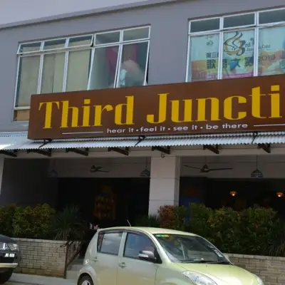 Third Junction Cafe