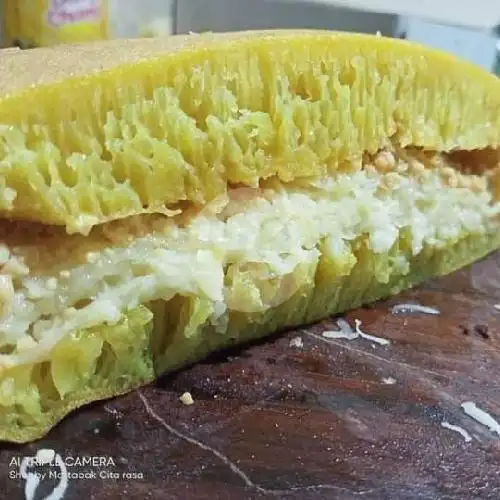 Gambar Makanan MARTABAK TEGAL BAHARI WISMA TANI 8