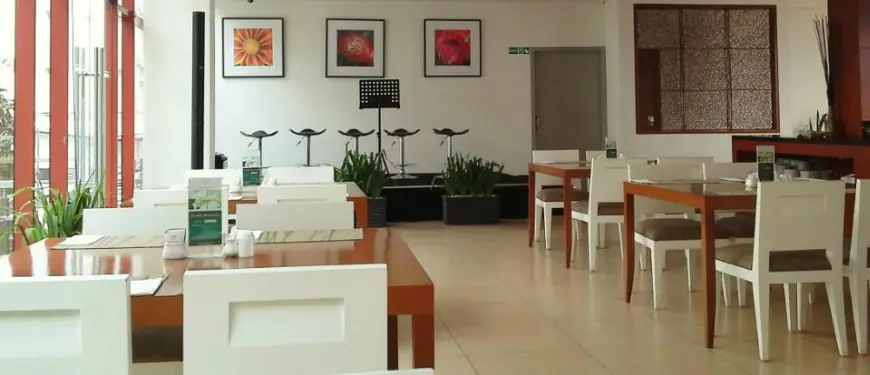 Gambar Makanan Terrace Cafe 1