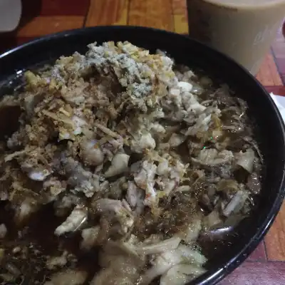 Kedai Makanan Lori Terbalik