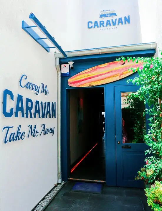 Surfer Caravan'nin yemek ve ambiyans fotoğrafları 60