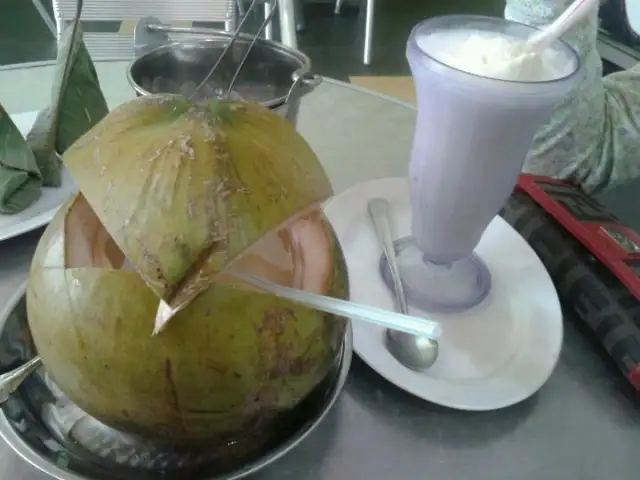 Kelapa Oasis Food Photo 13