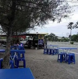 Kedai Makanan & Minuman CIK RONI