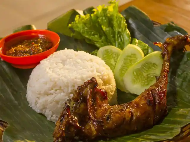 Gambar Makanan Bebek Lembut Tik - Tok 5