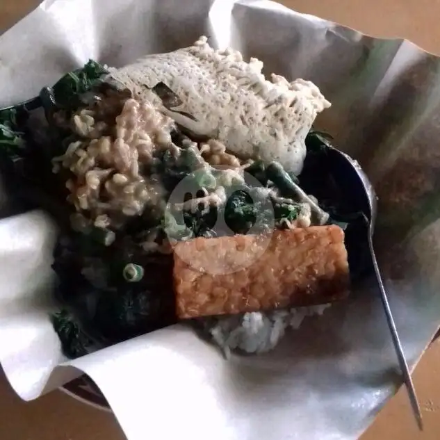 Gambar Makanan Nasi Pecel Khas Banyuwangi, Depok 1
