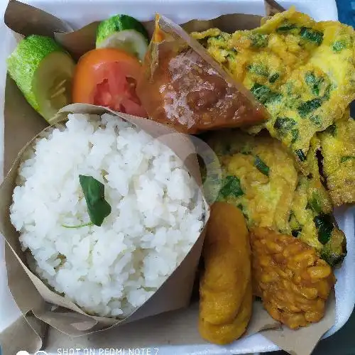 Gambar Makanan Ayam Serundeng Dan Ayam Penyet Ibu Yayan, Paledang 10