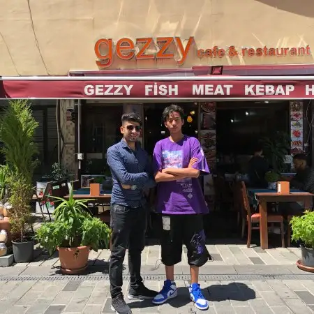 Gezzy Cafe & Restaurant'nin yemek ve ambiyans fotoğrafları 16