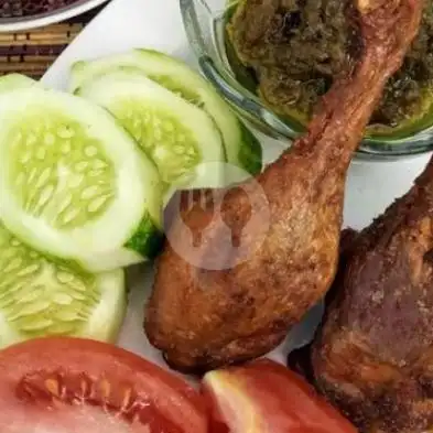 Gambar Makanan Bebek Goreng Lakarsae Jln Semarang 128 4