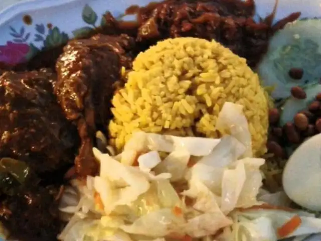 32 Melaka Nasi Lemak @ 777 Food Centre Food Photo 2