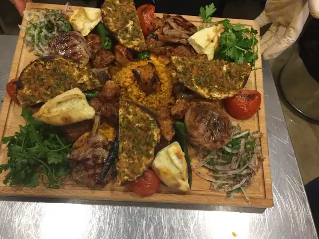 Nar-ı Baz Restoran'nin yemek ve ambiyans fotoğrafları 8