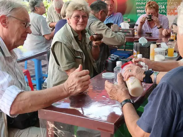 Gambar Makanan Kopi Halte Noerlen 16