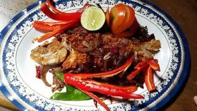 IKAN Pekasam Perak Food Photo 2