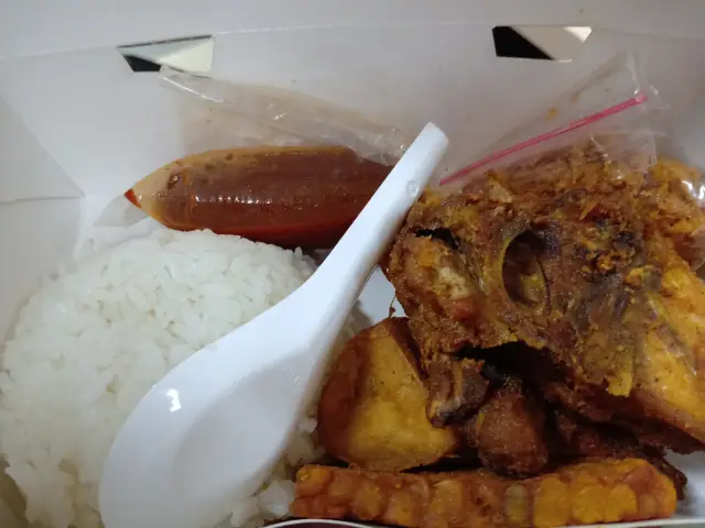 Gambar Makanan Ayam Gedebuk 9