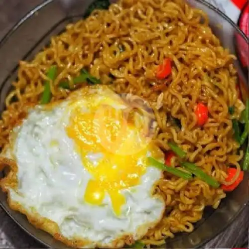 Gambar Makanan Nasi Goreng Kedai Zhifa, Bontoala 19