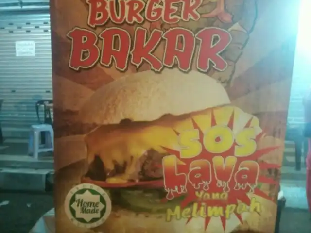 Cheesy Burger Bakar Food Photo 5