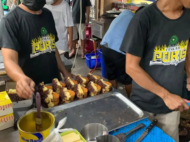 Gambar Makanan Martabak dan Pukis Bandung Kota Baru 8