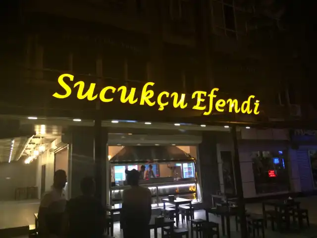 Sucukçu Efendi-T.özal Şube'nin yemek ve ambiyans fotoğrafları 2