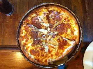 Sarpino's Pizzeria Food Photo 1