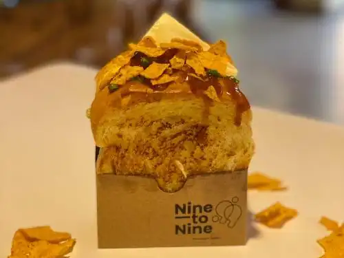 Nine To Nine, Jl. WR Supratman No.231,