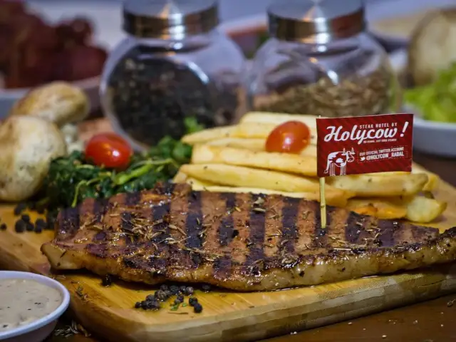 Gambar Makanan Steak Hotel by Holycow! TKP Radio Dalam 1