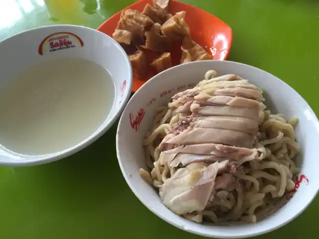 Gambar Makanan Bakmi Ayam Kampung Ationg 15