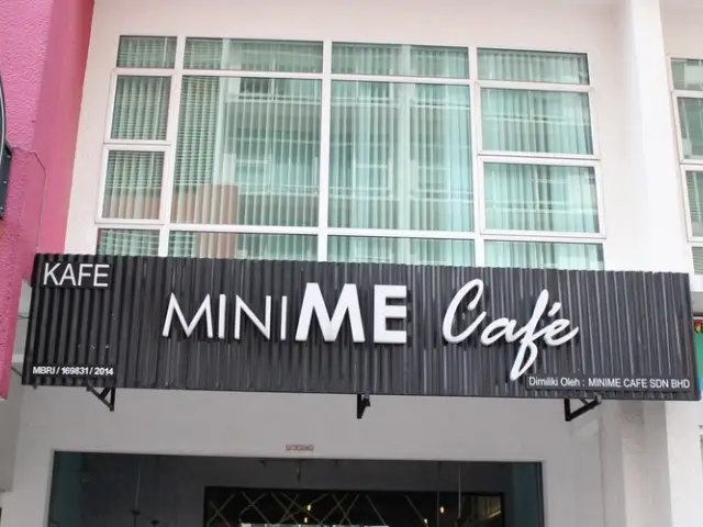 MiniMe Cafe