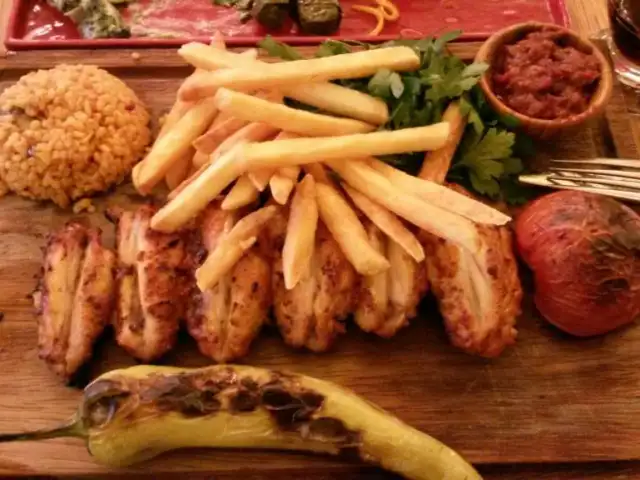 Sultan Mehmet Cafe & Restaurant'nin yemek ve ambiyans fotoğrafları 22