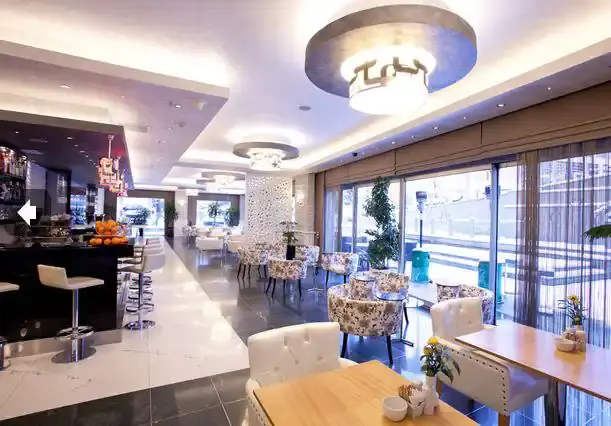 Fiori Cafe - Limak Ambassadore Hotel'nin yemek ve ambiyans fotoğrafları 4