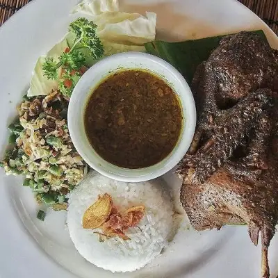 Bebek Tepi Sawah