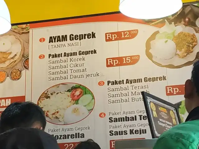 Gambar Makanan Ayam Geprek Pangeran Kopo 3