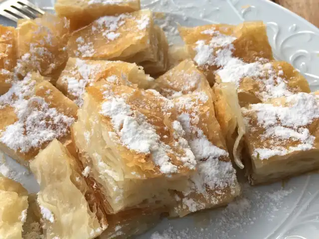 sarıyer börekçisi'nin yemek ve ambiyans fotoğrafları 6