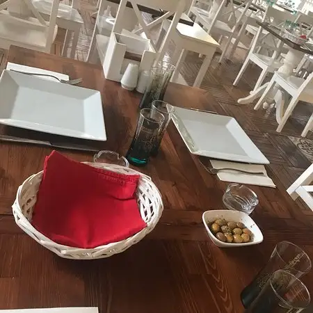 Mezze'nin yemek ve ambiyans fotoğrafları 38