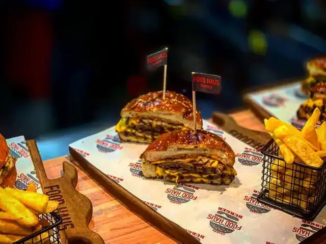 Food Haus Burger'nin yemek ve ambiyans fotoğrafları 5