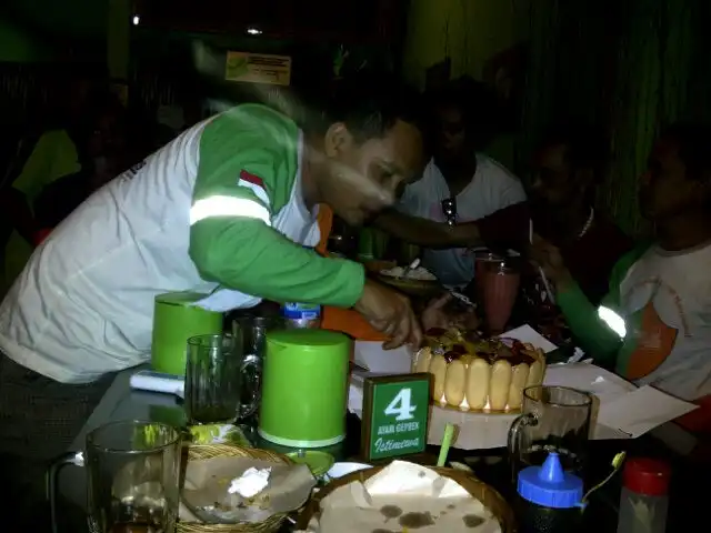 Gambar Makanan Ayam Geprek Istimewa - Jogja Palagan 7