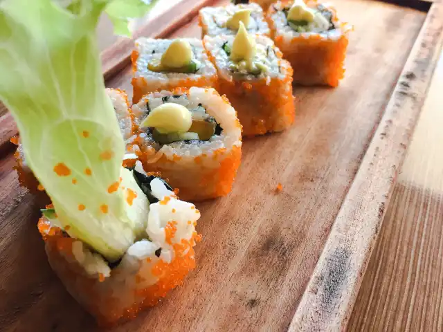 Sushi Boy Food Photo 8