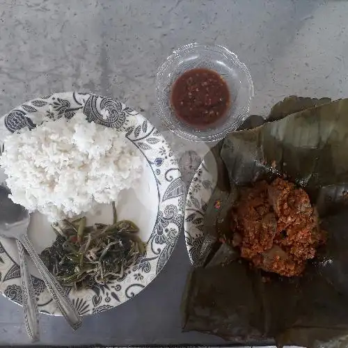 Gambar Makanan Warung Nasi Pedas Bu Lilik Ubung 6