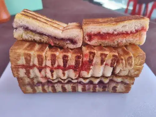 Roti Bakar Bandung 21, Pakulonan