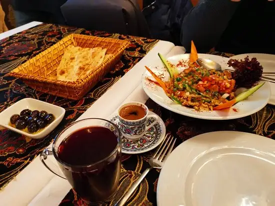 Old Ottoman Cafe & Restaurant'nin yemek ve ambiyans fotoğrafları 67