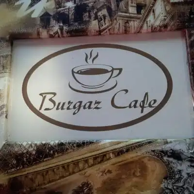 Burgaz Cafe'nin yemek ve ambiyans fotoğrafları 6
