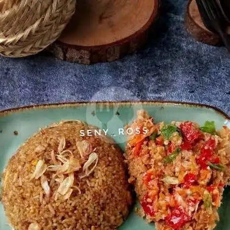 Gambar Makanan Nasi Goreng Dan Ayam Geprek Favorid, Bergas 5