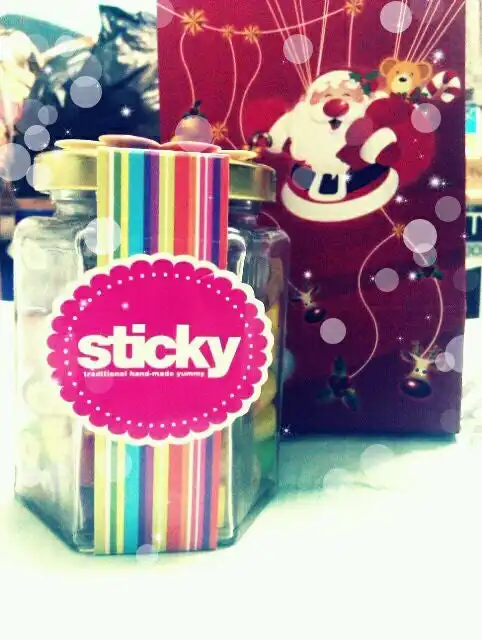 Sticky Food Photo 6