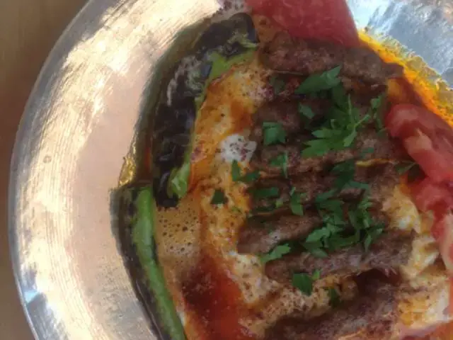 Kapali Çarsi Manisa Kebapcisi'nin yemek ve ambiyans fotoğrafları 2