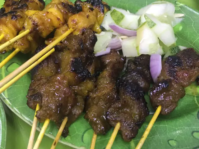 Taj Curry House Food Photo 9