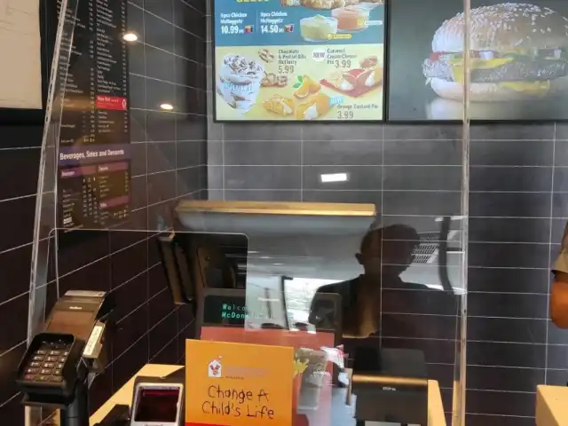 McDonald’s/McCafé Food Photo 16