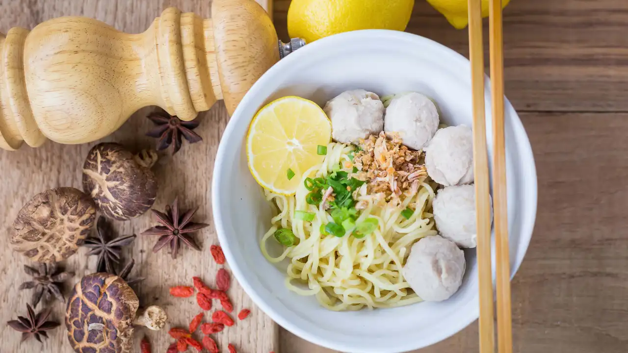 Yen Food Noodle @ Three Gold No 1 Food court