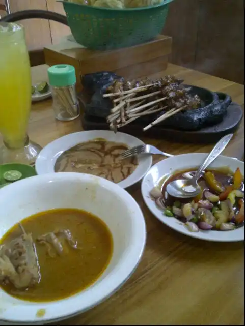 Gambar Makanan Sate & Gule Kambing H.M. Harris 5