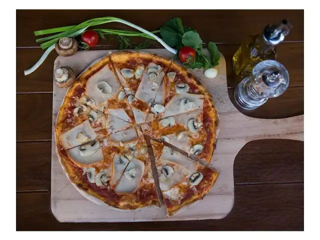Mios Pizza'nin yemek ve ambiyans fotoğrafları 20
