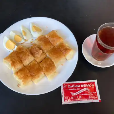 Tatlıdil Börek